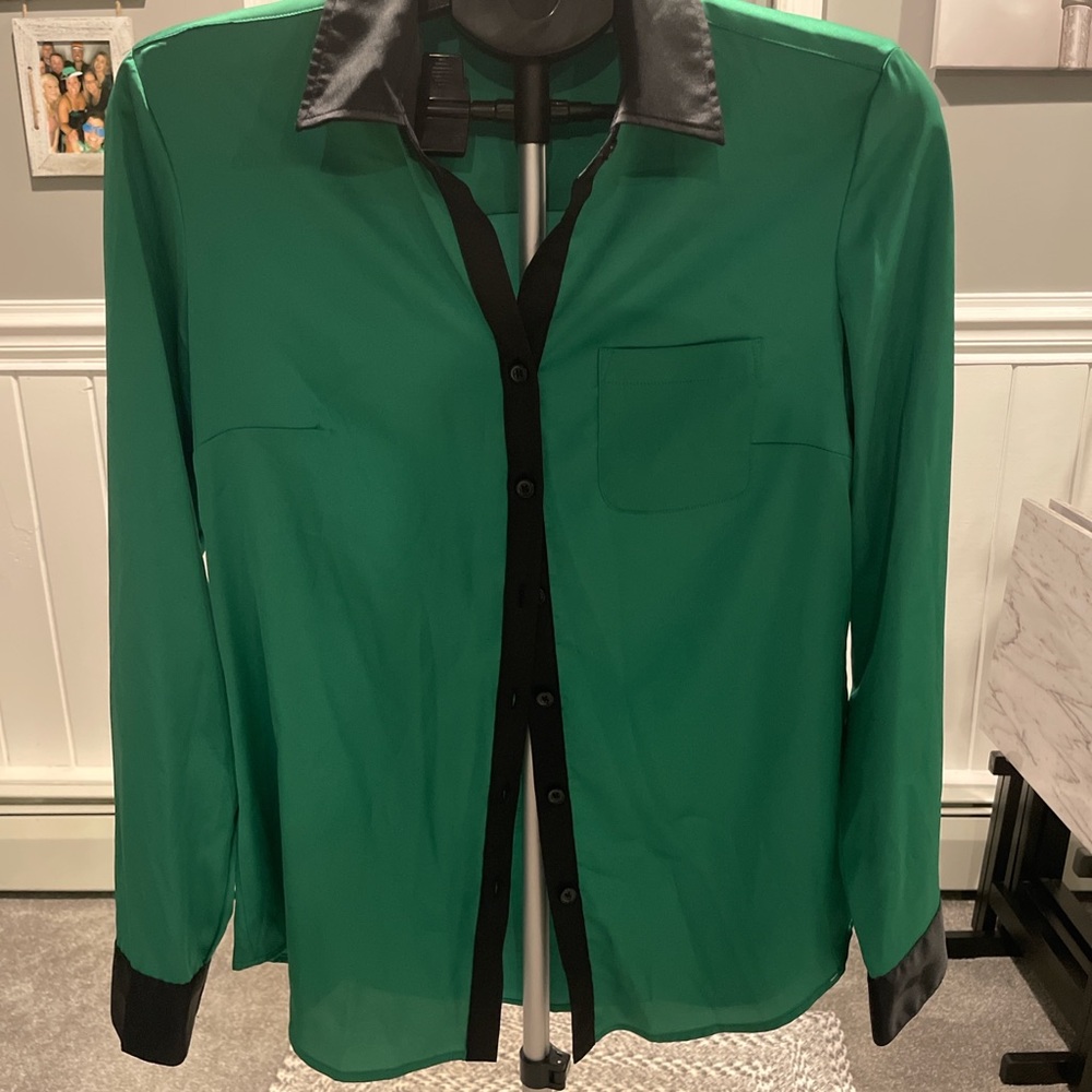 New York & Company Green and Black Blouse